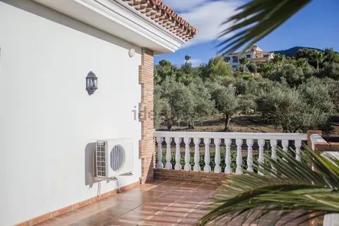 Maison 475 m² à Alhaurín el Grande