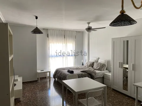 Chambre à louer, Vilamarxant