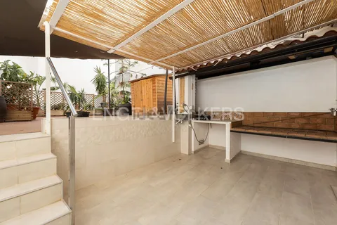 Pis de 77 m² a València