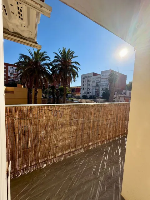 Pis de 75 m² a València