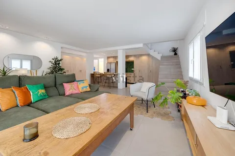 Casa de 360 m² a Torrevella