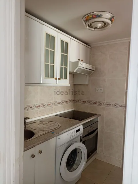 Flat 50 m² in Madrid (2/6)