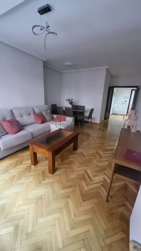 Pis de 150 m² a Lleó (2/15)