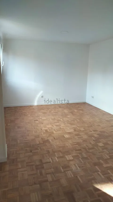 Wohnung 112 m² in Madrid