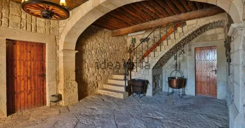 Casa de 450 m² a Sant Pere Sallavinera (4/25)