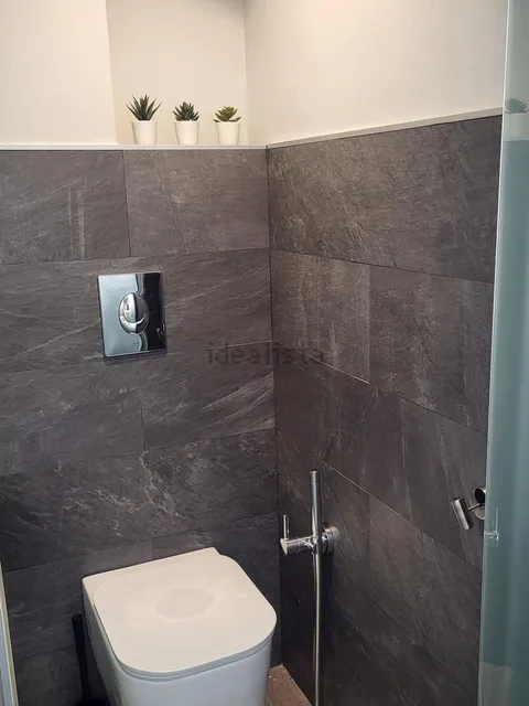 Wohnung 100 m² in Granada
