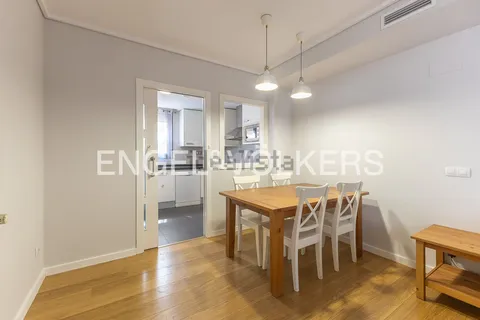Pis de 85 m² a València