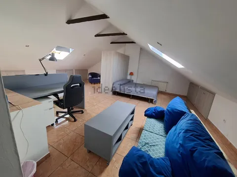 Room for rent, Alovera