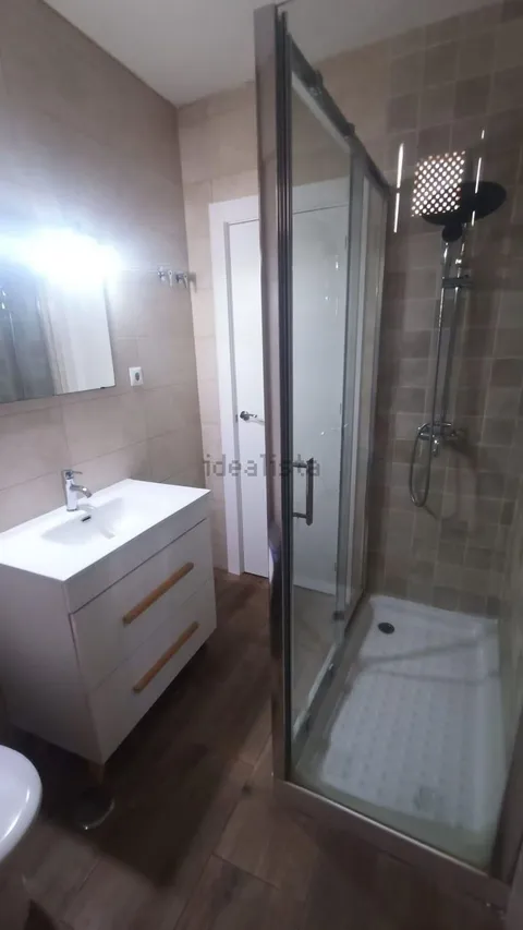 Wohnung 105 m² in Granada