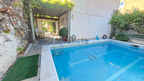 Pis de 182 m² a Esplugues de Llobregat