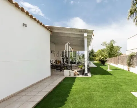 Casa de 291 m² en Bétera