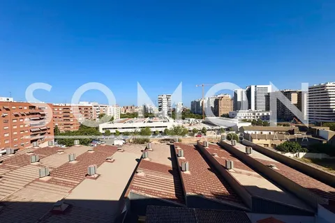 Appartement 100 m² à Valence