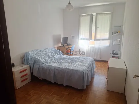 Habitació de lloguer, Soria (2/2)