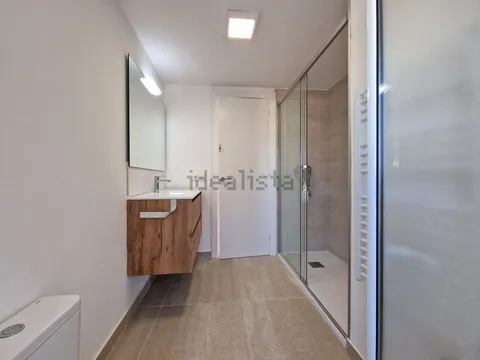 Flat 102 m² in Girona