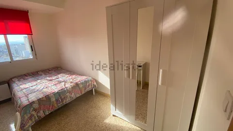 Quarto para alugar, Nules