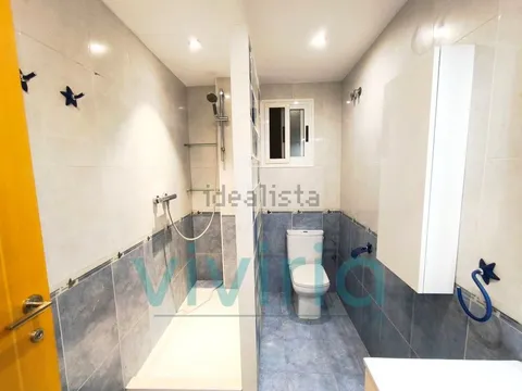 Pis de 77 m² a València