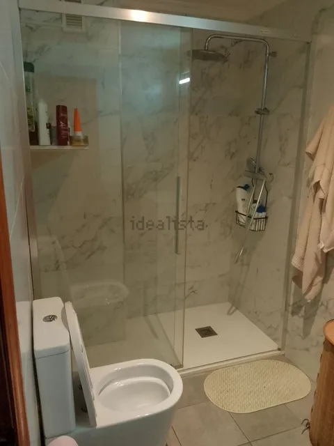 Habitació de lloguer, Oriola