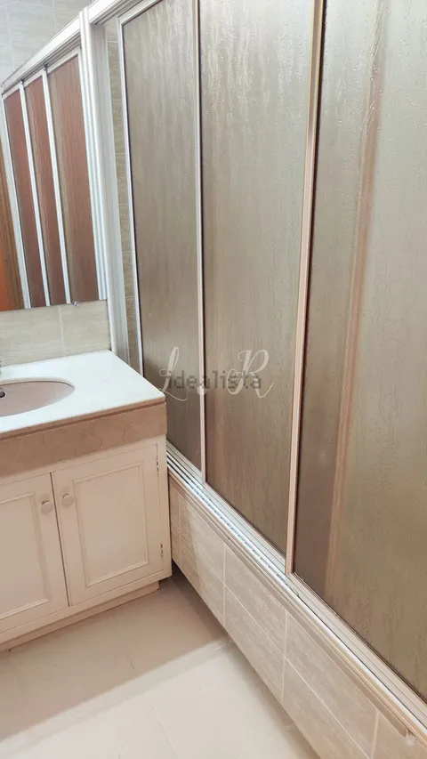Wohnung 195 m² in Madrid