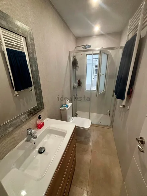 Quarto para alugar, Madrid (3/12)