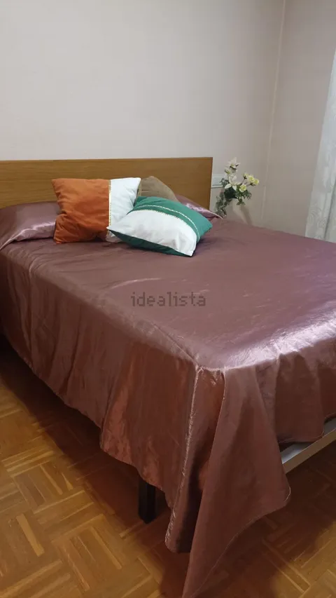 Habitació de lloguer, Burlada / Burlata