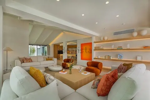 Haus 400 m² in Marbella