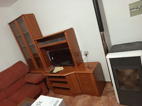 Pis de 65 m² a Valderas