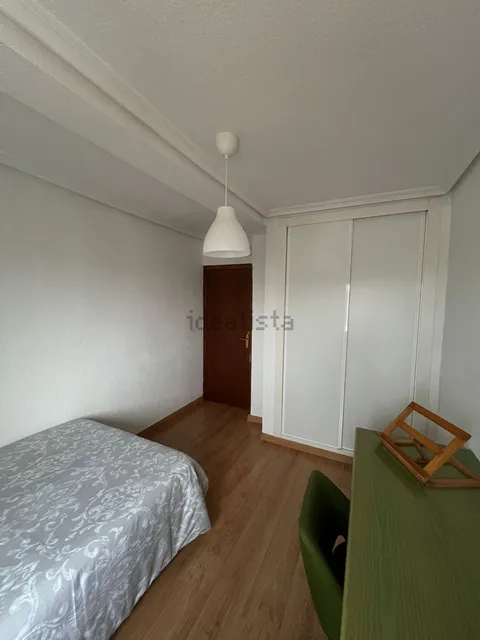 Pis de 110 m² a Àvila