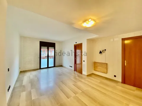 Квартира 102 м² у Барселоні (2/26)