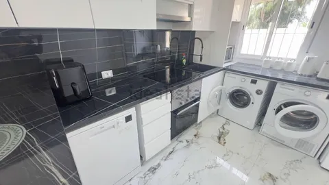 Casa de 80 m² a Oriola