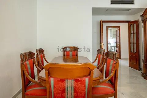 Pis de 140 m² a Sevilla