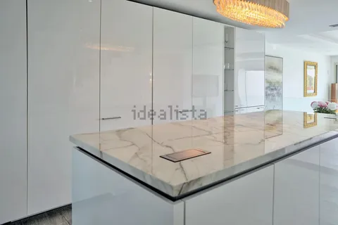 Haus 240 m² in Marbella