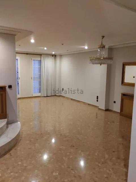 Maison 255 m² à Torrent