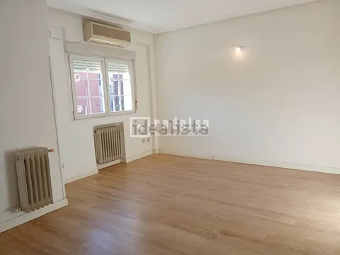 Flat 68 m² in Madrid
