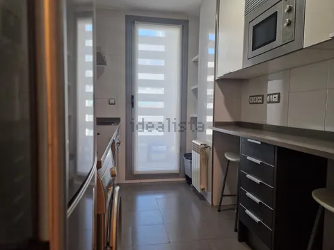 Wohnung 77 m² in Madrid