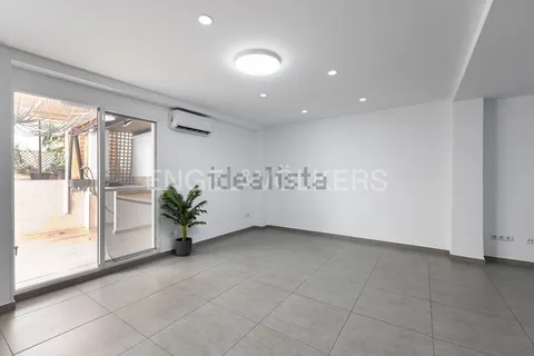 Pis de 77 m² a València