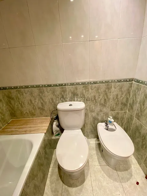 Stanza in affitto, l'Hospitalet de Llobregat (4/11)