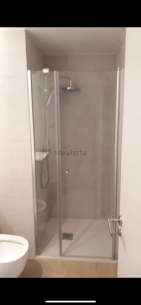 Habitació de lloguer, Madrid (3/5)