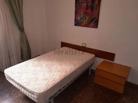 Habitació de lloguer, Terol (3/3)