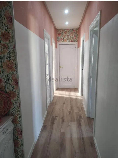 Chambre à louer, Pampelune (4/6)