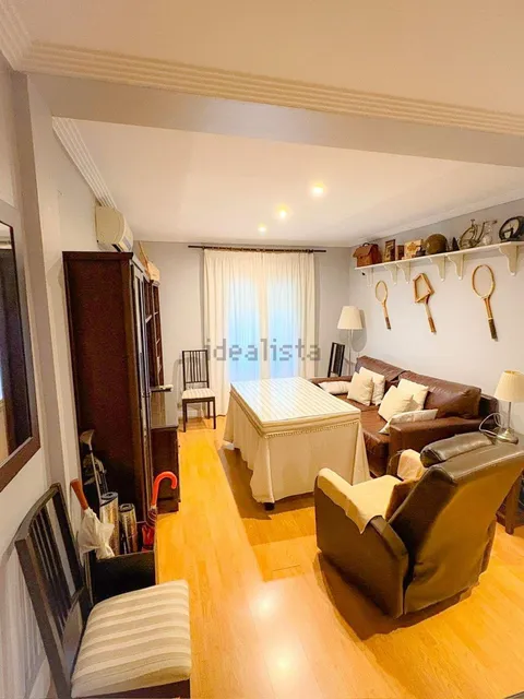 Habitació de lloguer, Sevilla (2/12)