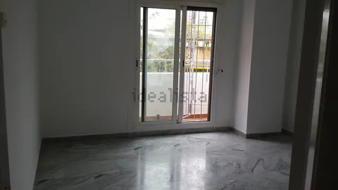 Flat 86 m² in Seville