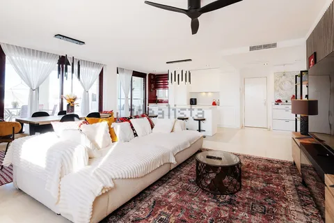 Pis de 275 m² a Ojén