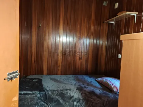 Room for rent, Badalona
