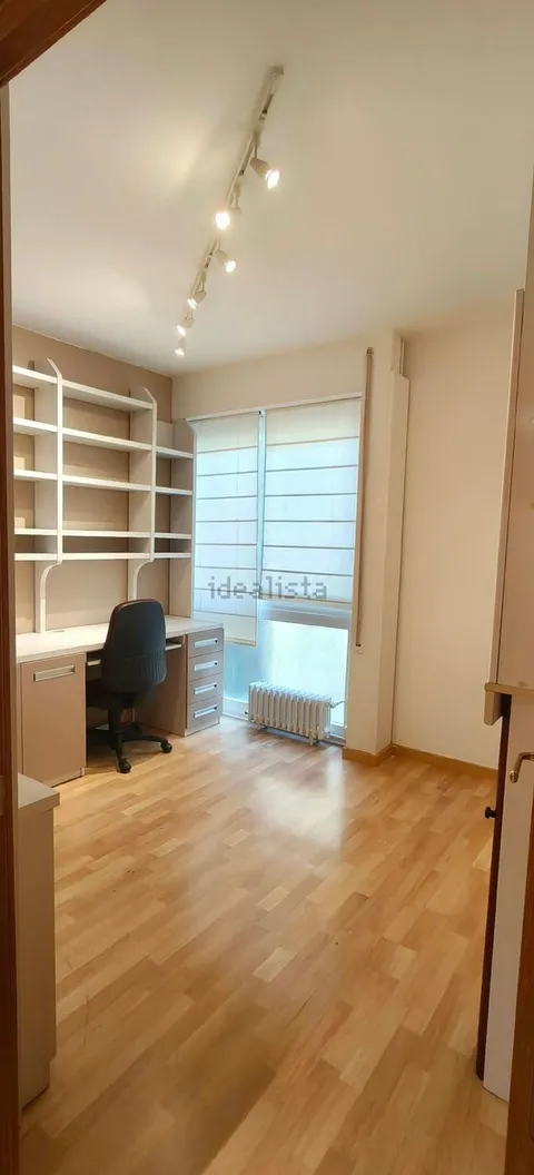 Flat 128 m² in Barcelona (2/29)