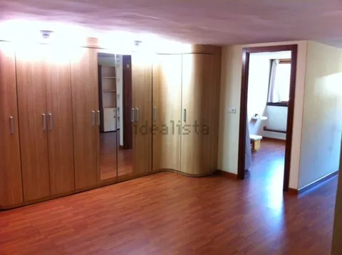 Habitació de lloguer, Oleiros