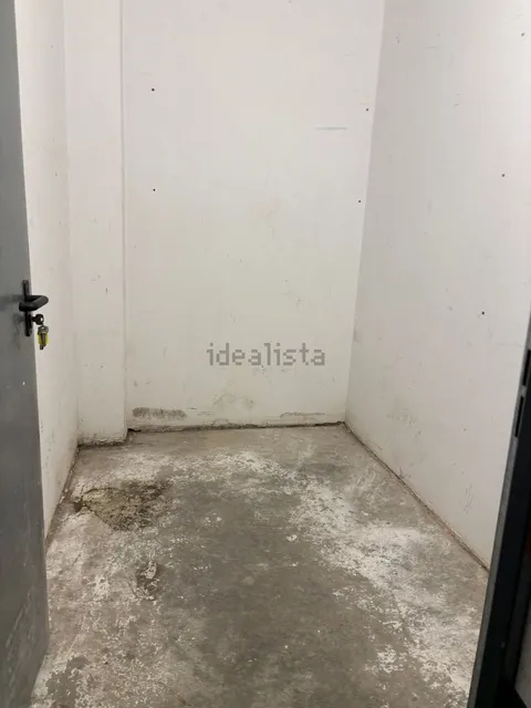 Flat 94 m² in Cadrete