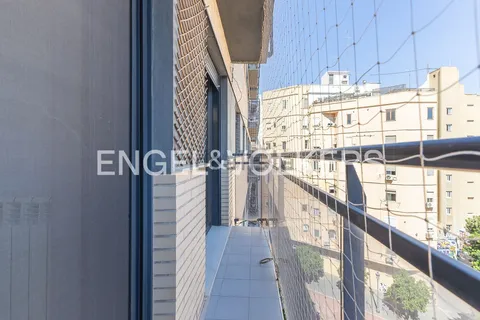 Pis de 85 m² a València