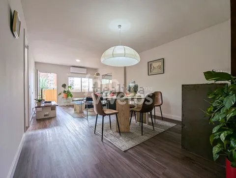 Wohnung 131 m² in Valencia