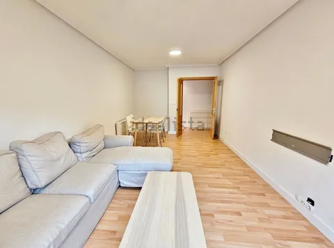 Pis de 100 m² a Oleiros