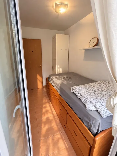 Habitación en alquiler, Madrid (2/4)